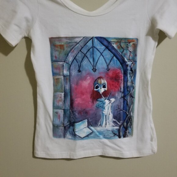 (READ DESCRIPTION) Handpainted Women's Shirt - Picture 2 of 8